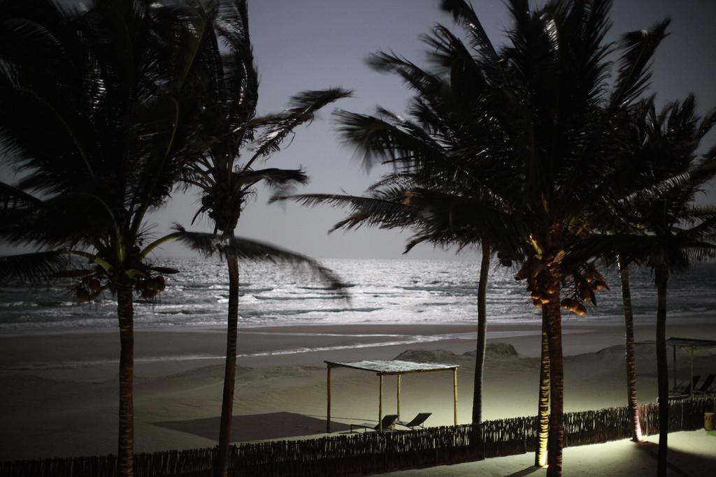 Zorah Beach Hotel Trairi Bagian luar foto